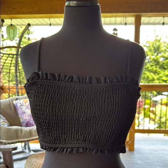 * NWOT* H&M | Smocked Bandeau Bikini Top - Picture 4 of 14